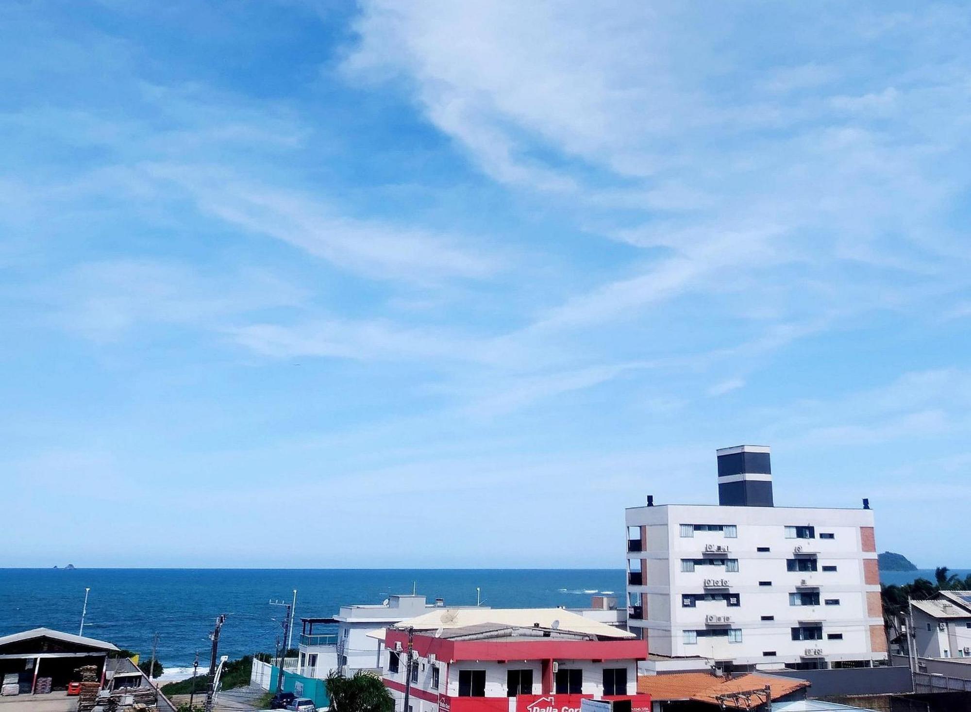 Apartment 150m Da Em Um Fantastico Edificio Em Balneario Picarras