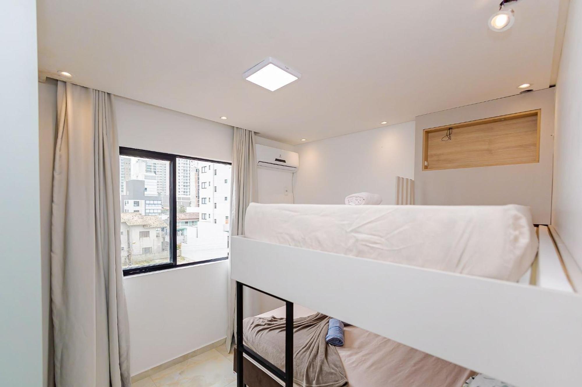 150m Da Em Um Fantastico Edificio Em Balneario Apartment Picarras