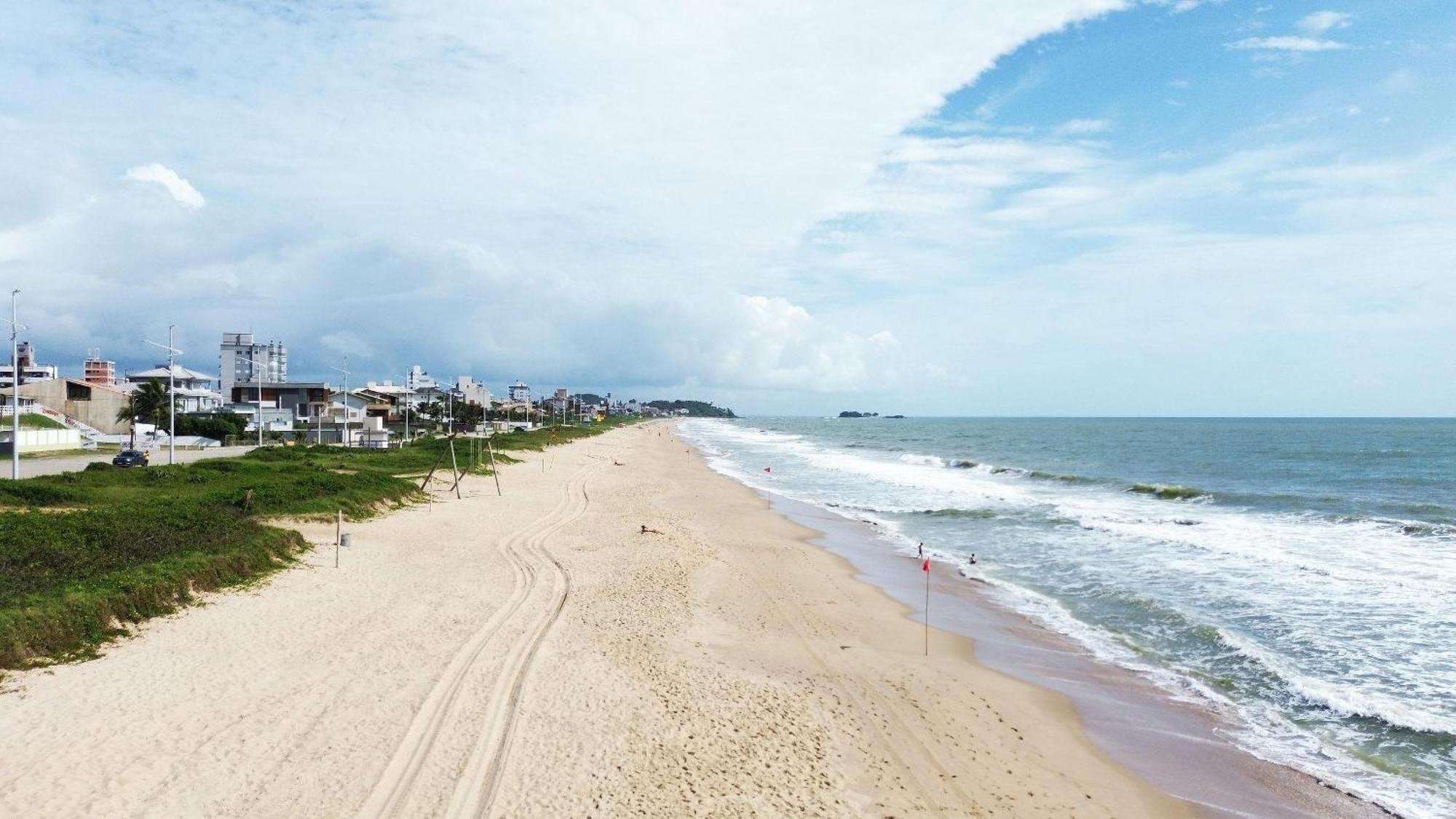 150m Da Em Um Fantastico Edificio Em Balneario *